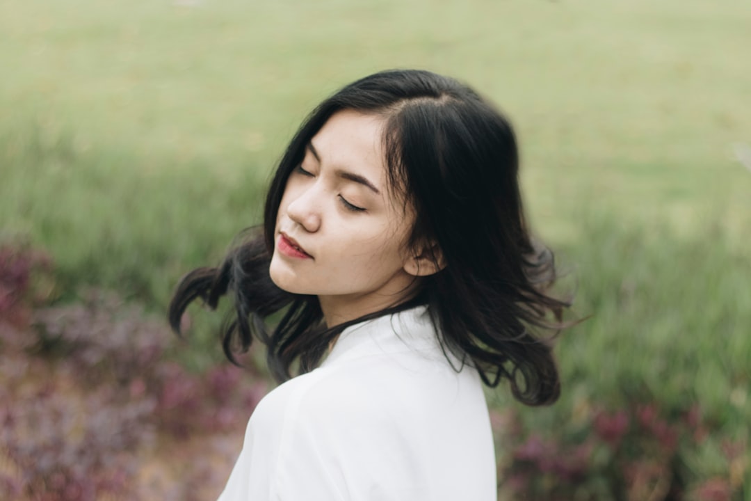Calm your complexion naturally with holistic rosacea remedies for soothing skin at Glow Up Med Spa